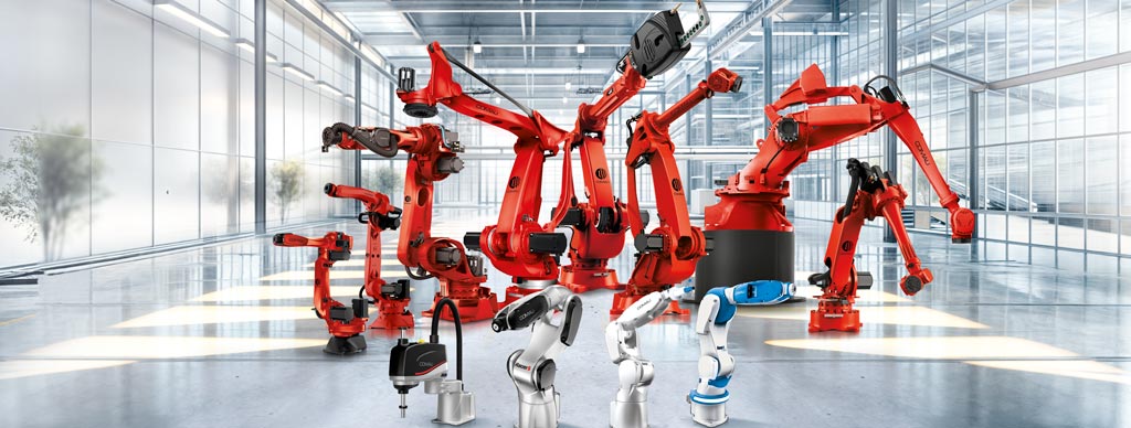Comau industrial robots from traditional robotic arms to collaborative solutions